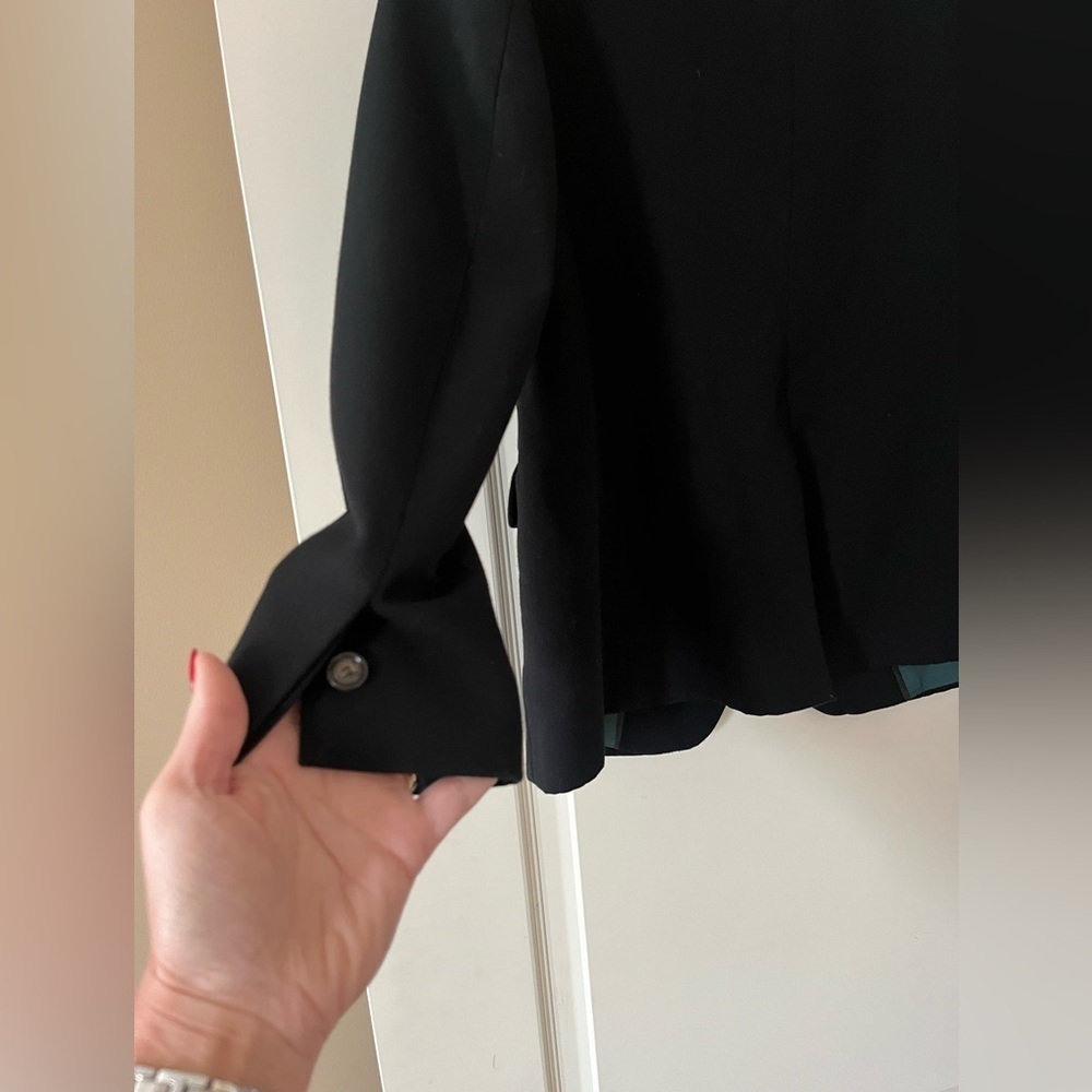 Loft Black Blazer Suit Jacket One Button Closure with Teal Lining Size 8 Petite - Picture 4 of 15